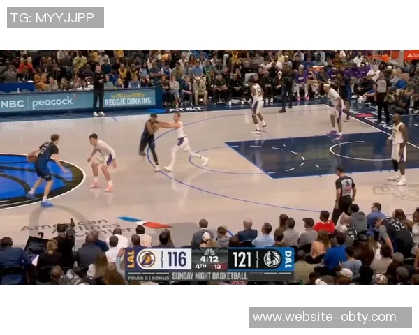 浓眉挡拆展现强大防守弗拉格精准三分助攻球队逆转局势